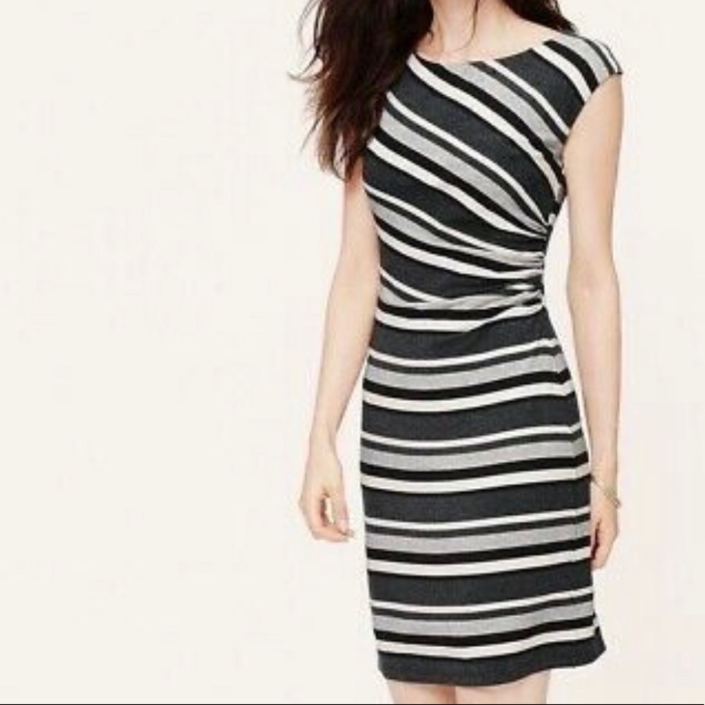 Ann Taylor Loft Black Stripped Stretch Lined Dress